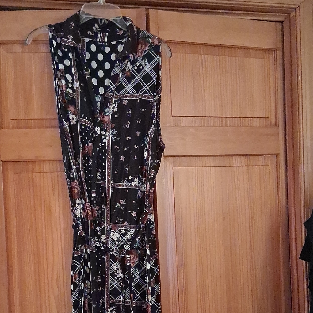 Torrid Black Floral Maxi Dress